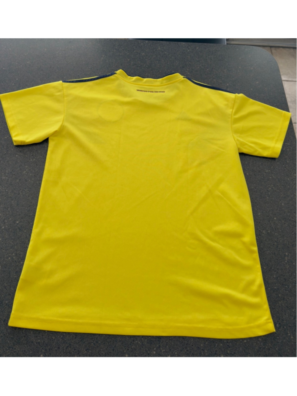 Colombia Soccer Jersey L World Cup Futbol - Picture 6 of 9